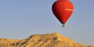 مقتل سائحة بتحطم منطاد بالأقصر جنوبي مصر