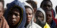 الاتحاد الأوروبي يعيد 16 ألف مهاجر من مخيمات ليبيا إلى بلادهم