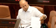 بينيت يهاجم ليبرمان: "ضعيف في مواجهة حماس"