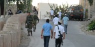مستوطنون يهاجمون مركبات المواطنين جنوب نابلس