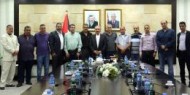 اشتية يلتقي فعاليات مخيم قلنديا وشبيبة جامعة القدس المفتوحة