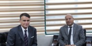 &nbsp;أبو هولي يبحث مع المفوض العام للأونروا احتياجات اللاجئين والتحديات التي تواجه الوكالة
