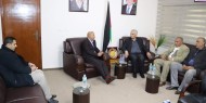 د. ابو هولي والصالحي يؤكدان بأن الوحدة الوطنية وانهاء الانقسام اقصر الطرق لاسقاط صفقة القرن