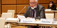 الأحمد يطلع أبو الغيط على آخر التطورات السياسية والمستجدات في فلسطين