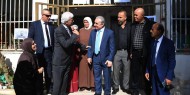 اشتية يتفقد مدرسة اللبن الثانوية للبنات التي تتعرض لاعتداءات الاحتلال