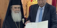 نيابة عن الرئيس: رمزي خوري يهنئ البطريرك ثيوفيلوس بالأعياد المجيدة