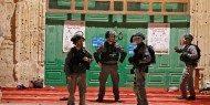 الاحتلال يمنع المصلين من دخول المسجد الأقصى