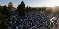 50 ألفُا يؤدون صلاة الجمعة في المسجد الأقصى المبارك