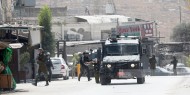 الاحتلال يعتقل مواطنا من الخليل