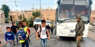 الاحتلال يحتجز مدير ومعلمي مدرسة شعب البطم بمسافر يطا جنوب الخليل