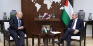 اشتية: فلسطين امتحان للمحكمة الجنائية الدولية واختبار للقانون الدولي