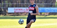 مهاجم نابولي يخض للجراحة ويغيب عن الملاعب خمسة شهور