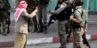 القدس: "مستعربون" يعتدون بالضرب على مُسنٍ فلسطيني من بيت سوريك