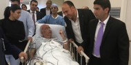 نجاح عملية زراعة الرئة للدكتور صائب عريقات