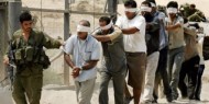 الاحتلال يعتقل (14) مواطناً من الضفة