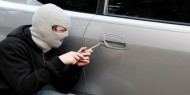 الشرطة تقبض على متهم بالسرقة والتشهير عبر موقع "فيس بوك" في الخليل