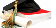 اشتية يعلن أسماء الحاصلات على منح الماجستير من البنك الإسلامي للتنمية