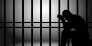 الاحتلال يمنع لقاء أسير مقدسي بمحاميه ويطلق سراح ابنته القاصر